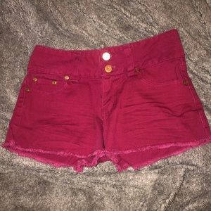 red shorts